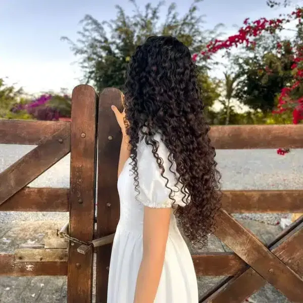  عکس دختر مو فرفری بدون چهره