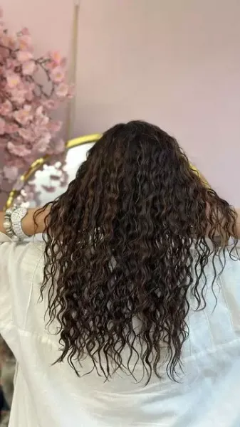  عکس دختر مو فرفری بدون چهره