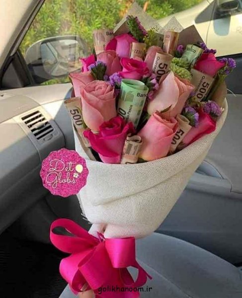  تزیین گل با پول برای تولد