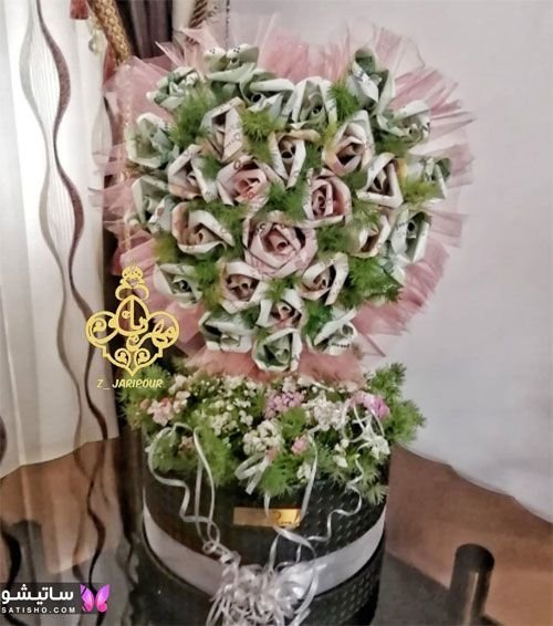  عکس دسته گل با پول ساده