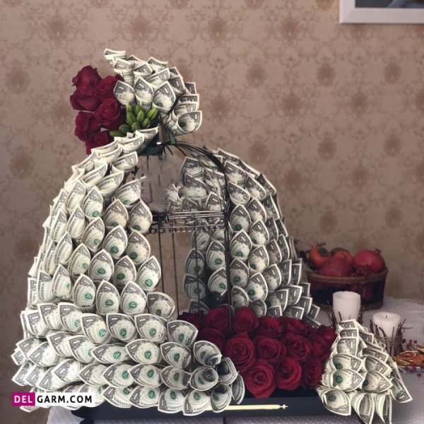  عکس دسته گل با پول ساده