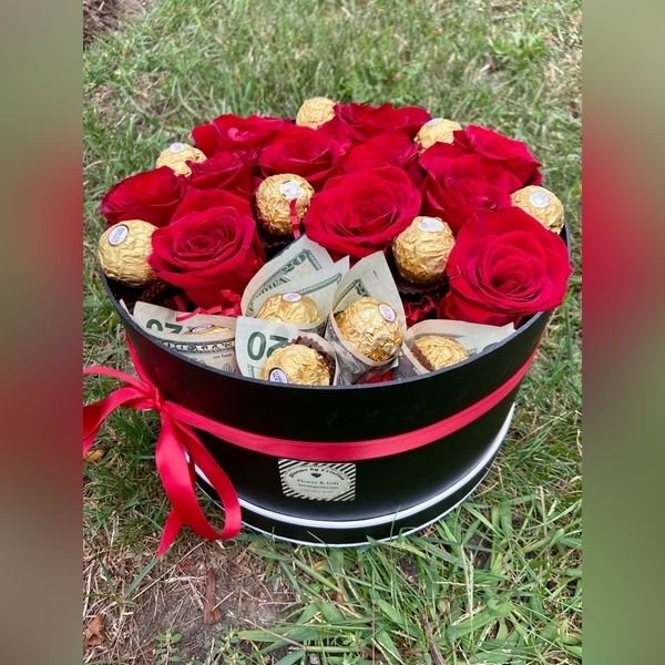  عکس دسته گل با پول برای کادو