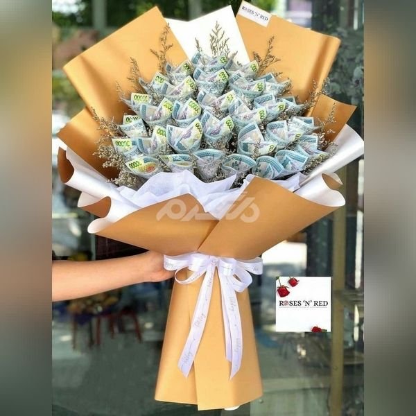  عکس دسته گل با پول برای کادو