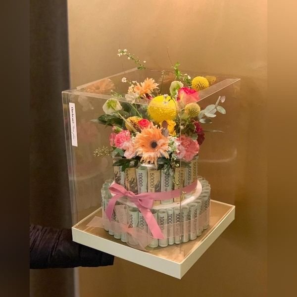  عکس دسته گل با پول برای کادو