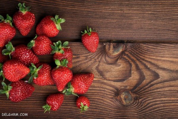  عکس توت فرنگی برای استوری