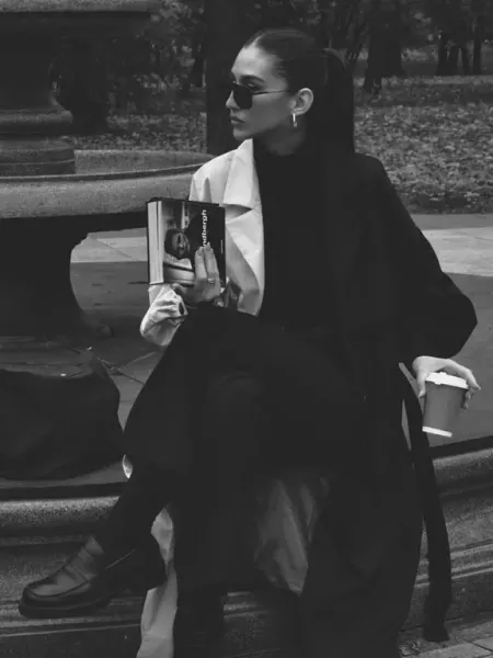  دانلفود عکس سیاه سفید لاکچری پروفایل