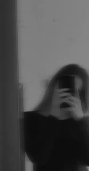  دانلفود عکس سیاه سفید لاکچری پروفایل