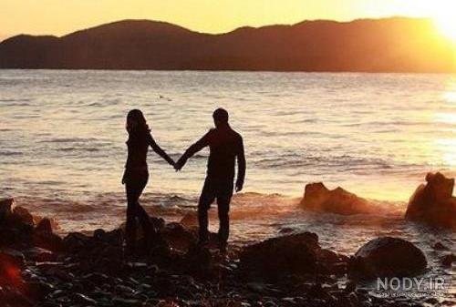  عکس رمانتیک زن و مرد در ساحل دریا
