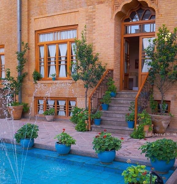  نقاشی منظره رمانتیک بهاری