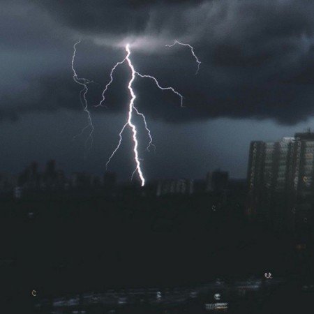  والپیپر رعد و برق برای گوشی اندروید