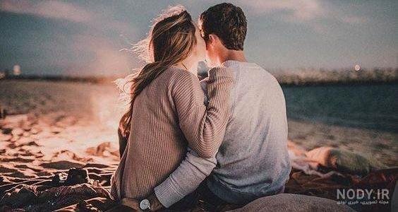  تصویر زمینه عاشقانه زن و مرد کنار ساحل دریا