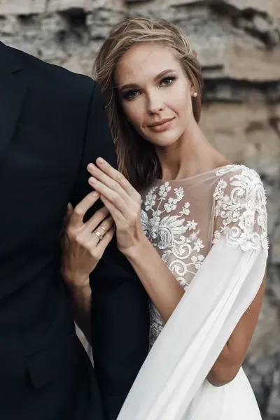 عکس عروس تنها عاشقانه