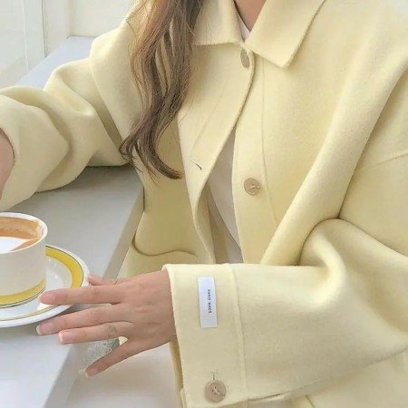  پس زمینه زرد فانتزی