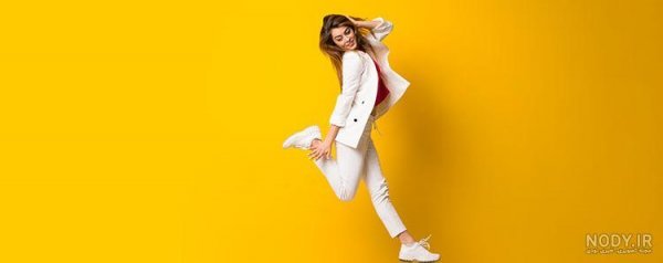  پس زمینه زرد کم رنگ