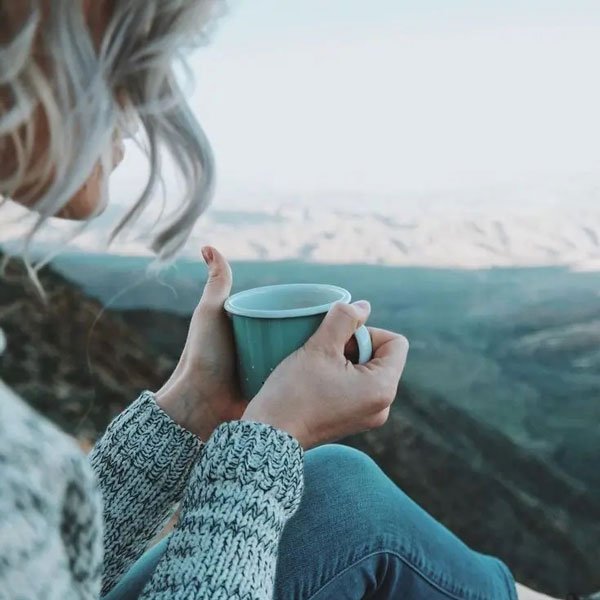  پروفایل تنهایی زن بدون متن
