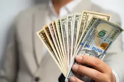  عکس فانتزی استخدام کردن کارمند با کیفیت بالا