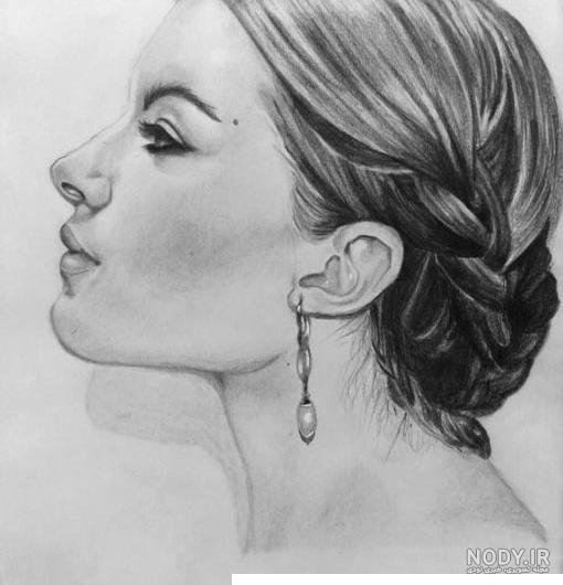  دانلود عکس نقاشی نیم رخ دختر