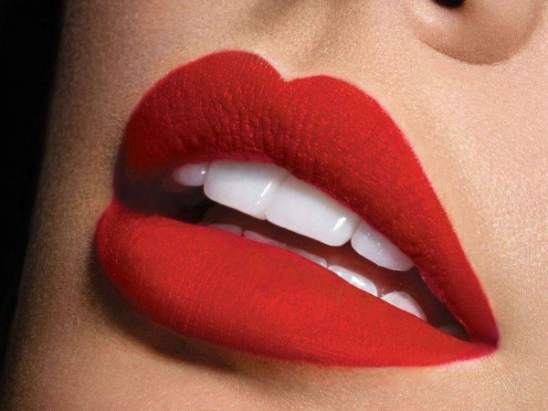  عکس آرایش لب شیک و جذاب