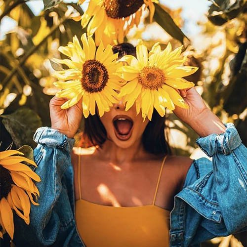  عکس دختر شاد برای پروفایل
