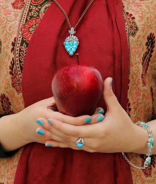  عکس پروفایل شاد زنانه جدید