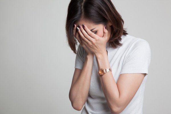  عکس غمگین گریه کردن و اشک ریختن دختر