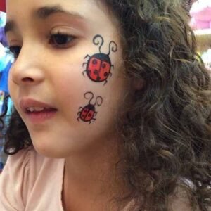 نقاشی روی صورت کودکان ساده