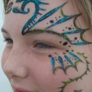نقاشی روی صورت کودکان ساده