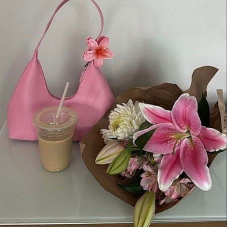  عکس دخترونه صورتی ملایم