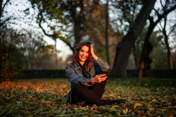  عکس زن زیبا در طبیعت
