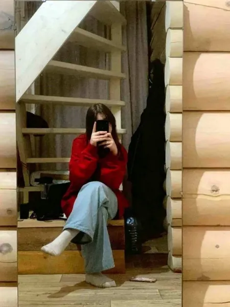  عکس دخترونه از پشت در آینه بدون چهره