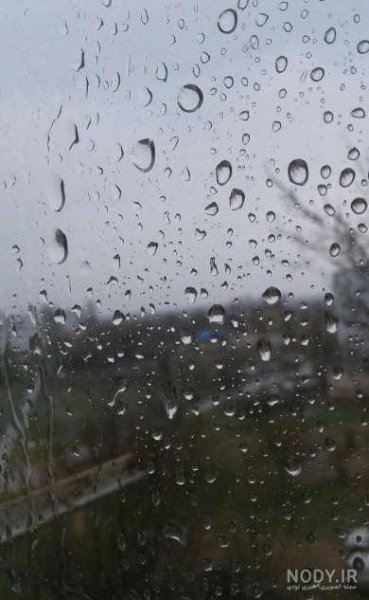  عکس باران روی شیشه ماشین شب