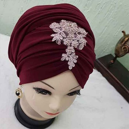 عکس کلاه مجلسی زنانه با حجاب