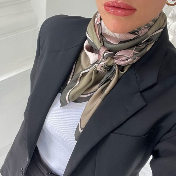  عکس دستمال گردن زنانه