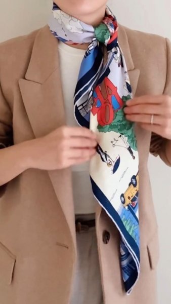  عکس دستمال گردن زنانه با کت