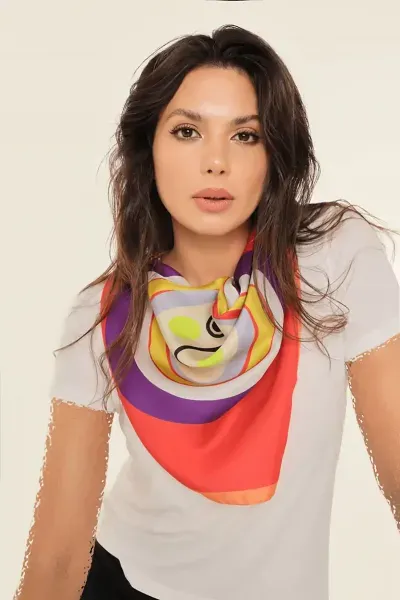  عکس استایل با دستمال گردن زنانه