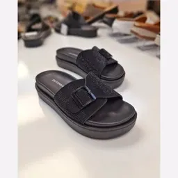 عکس اسلیپر جلو بسته