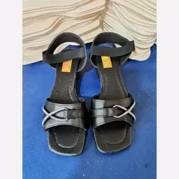 صندل مجلسی پاشنه کوتاه