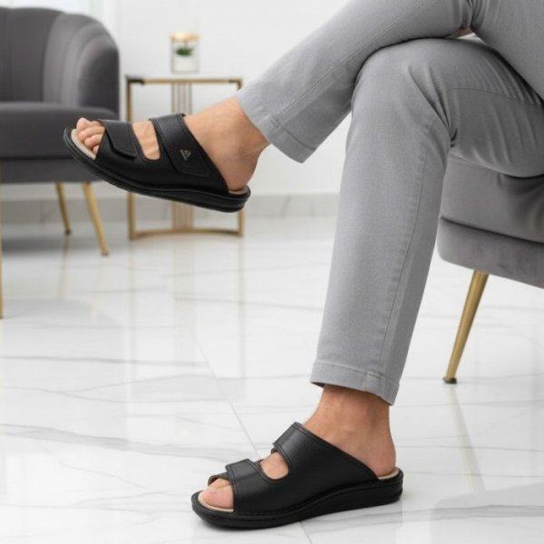 عکس صندل مردانه اورجینال