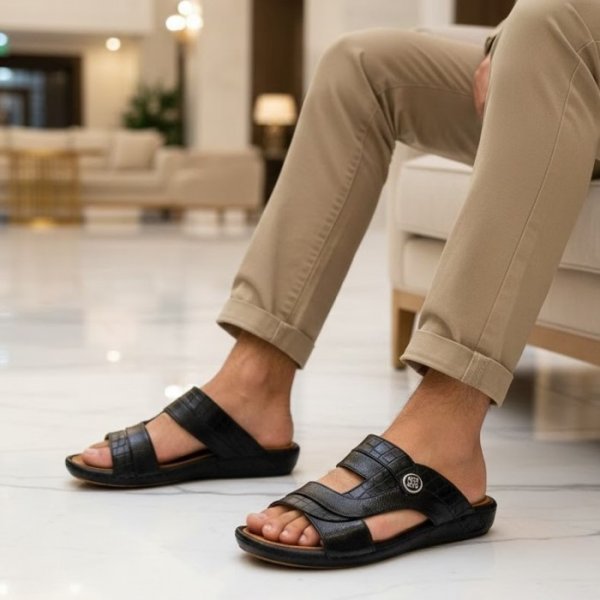  عکس صندل مردانه چرم دست دوز