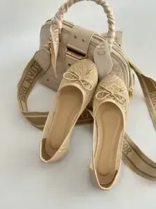  عکس کفش کالج زنانه