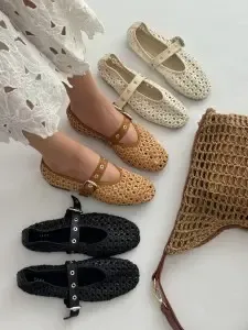  عکس کفش کالج زنانه