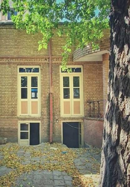  عکس حیاط قدیمی با حوض