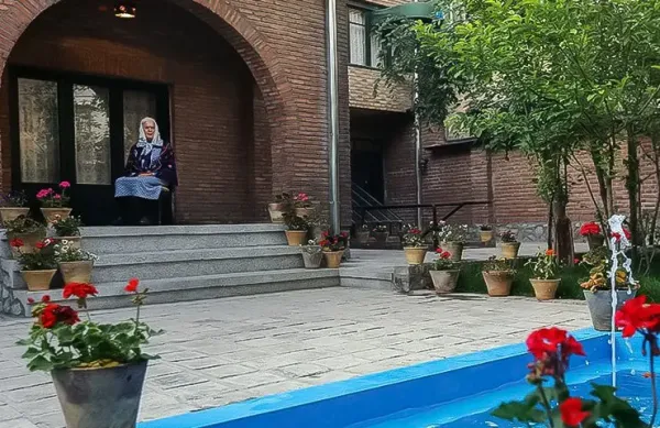  عکس ایوان خانه های قدیمی