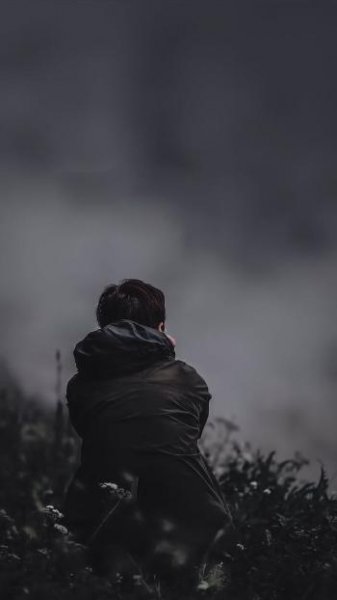  پروف مشکی پسرانه غمگین