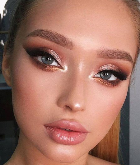  عکس دختر با ارایش ساده