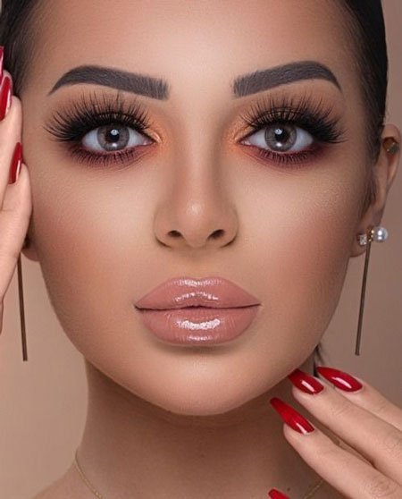  عکس دختر با ارایش ساده