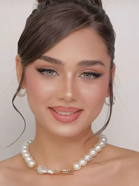  میکاپ لایت شاین دخترانه