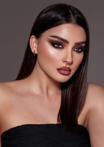  عکس میکاپ اسموکی عربی عروس
