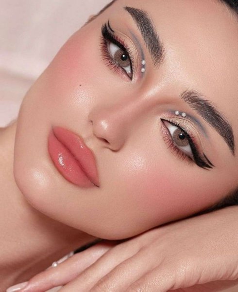 میکاپ عقد عروسکی