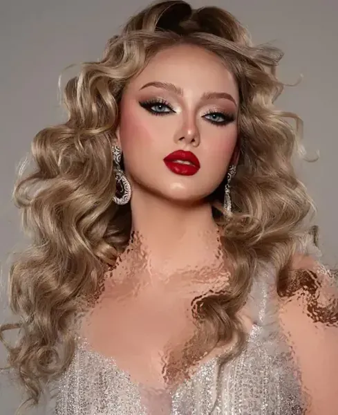  عکس میکاپ عقد با رژ قرمز